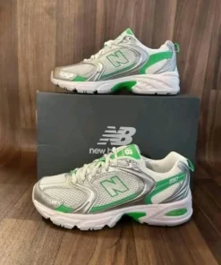 bulk sneaker pallets for resale