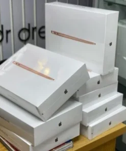 apple laptop