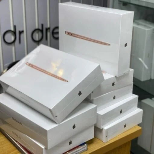 apple laptop