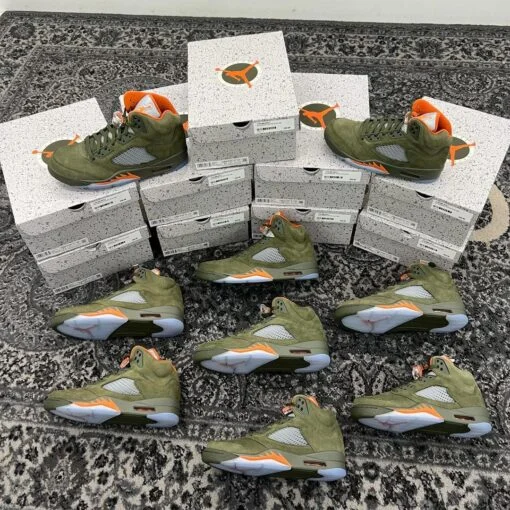 sneaker overstock pallets