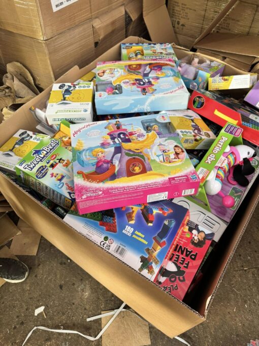 toy merchandise pallets